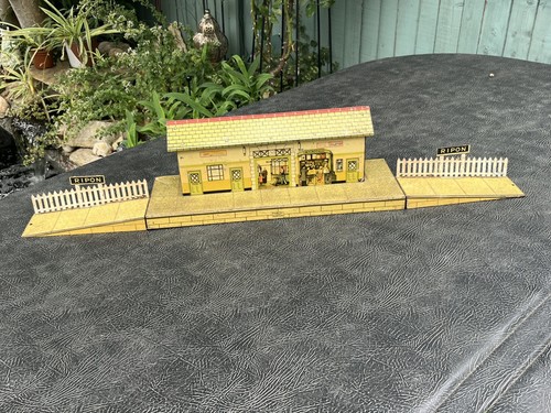 Hornby gauge tin plate ripon - hornby,