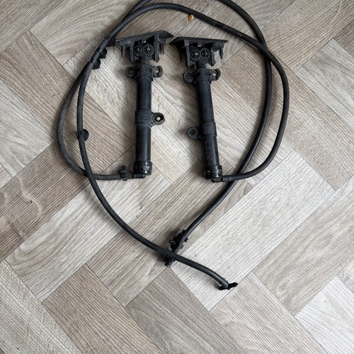 Jaguar headlight washer - jaguar,