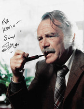 SIR JOHN MILLS AUTOGRAPH -