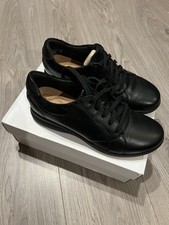 Ladies Clarks Un Adorn Black