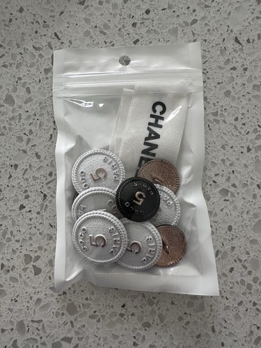 Shank buttons chanel - shank,