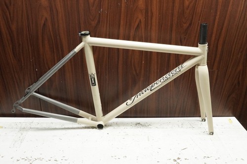 Independent fabrication crown - independent,