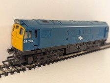 Hornby R068 OO Gauge Class 25