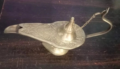 Aladdin genie oil lamp - genie,
