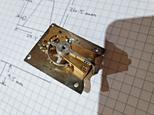 A NICE QUALITY CARRIAGE CLOCK