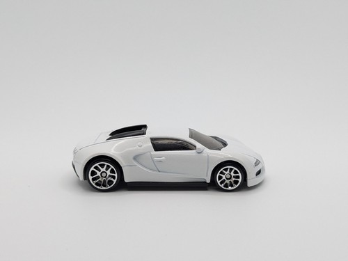 Hot wheels 2025 bugatti veyron - hot,