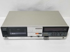 Hitachi D-8 Lo-D Cassette Deck
