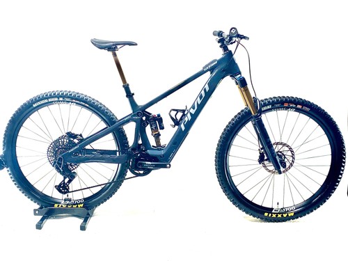 2026 pivot shuttle - pivot,