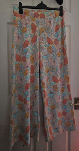 Primark retro 70s floral - primark,