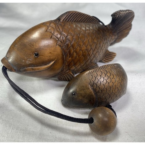 Japanese wooden inro with fish - japanese,