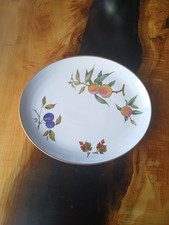 Royal Worcester Evesham Gold