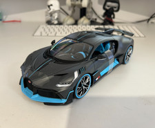 Bugatti Divo Maisto 1:18 Diecast Model Car, Grey New Boxed