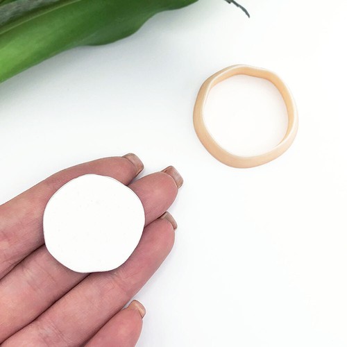 Organic circle clay - organic, cutter