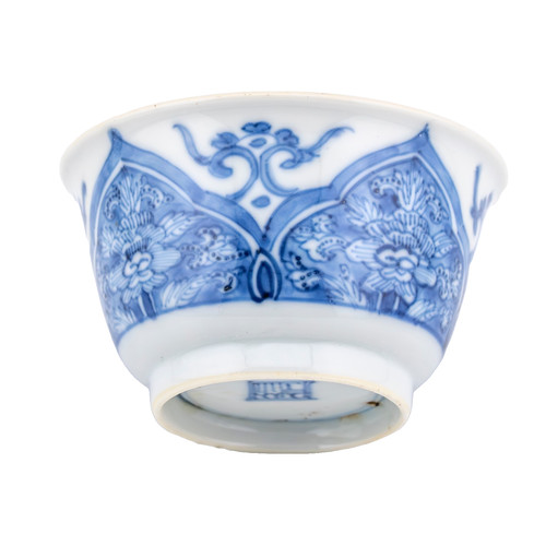Chinese porcelain cup - porcelain,
