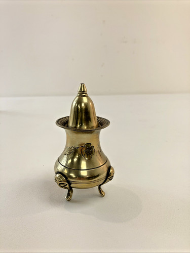 Antique brass salt - (refjoh42),