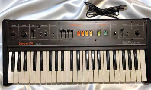 Roland vintage - sa-09,