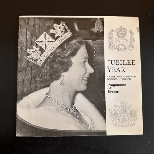 Vintage 1977 queen - 1977,