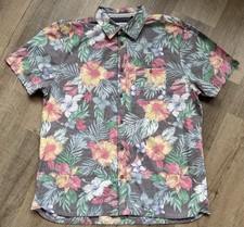 Mantaray Men's Floral Leaf