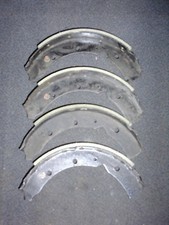 FRONT BRAKE SHOES FOR 1967 TO