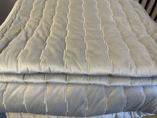 Kby Kelly Hoppen Velvet Filled Reversible Bedspread & 2 Pillow Shams SILVER King