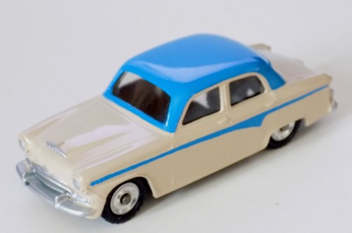 Dinky toys 176 austin - dinky, no.176