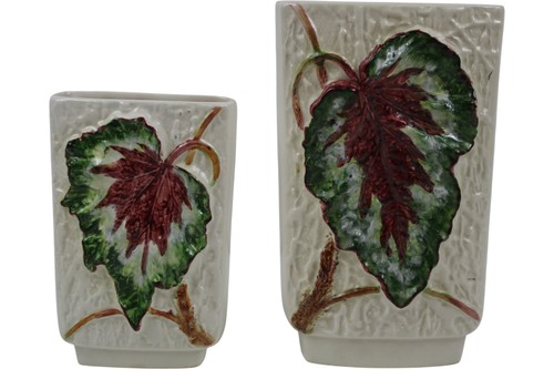 Sylvac vases set - of, embossed