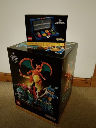 Lego venusaur charizard - lego,