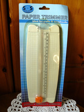 Small Paper Trimmer /