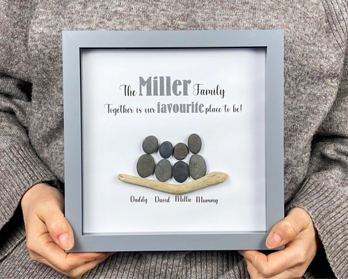 Personalised family pebble - family, art