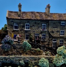 N Gauge Scale BBC Last Of The