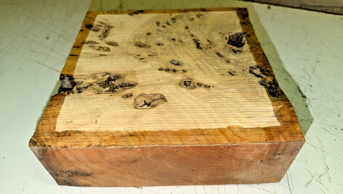 235x235x78mm lot 154b cankered - lot,