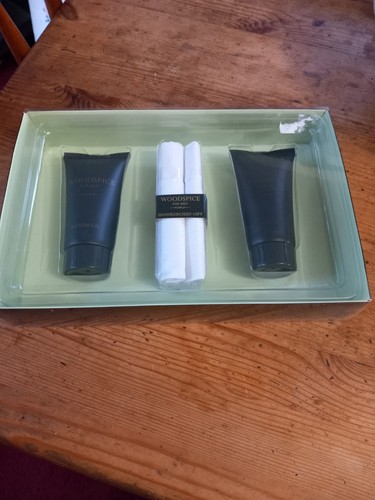 Woodspice for men - for,