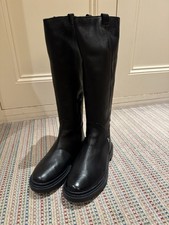 Levi’s  Women Super Trooper