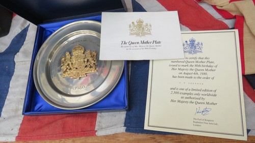 The queen mother plate - the, –