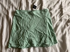 Ladies Size 14 Peacocks Skirt