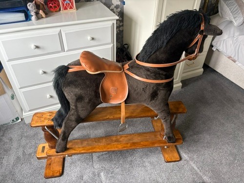 Rocking horse - rocking,