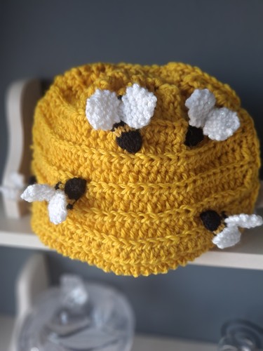 Hand knitted crochet - hand, /crochet
