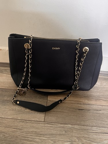 Bnwot dkny black double - black,