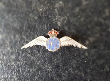 STERLING SILVER & ENAMEL ROYAL