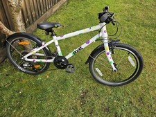 Frog 52 White Spotty  Good Used Conditions 20" Wheels Serviced 