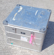 Zarges 40859 Eurobox Aluminium Case 550 X 550 X 380Mm (Internal)