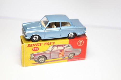 Dinky 139 ford consul cortina - dinky,