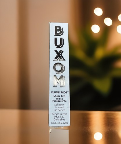 Buxom plump shot - plump, lip