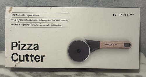 Gozney pizza cutter - pizza,