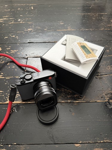 Leica 60mp excellent - leica,