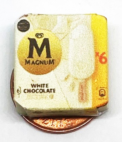 Dolls house white - white, magnum