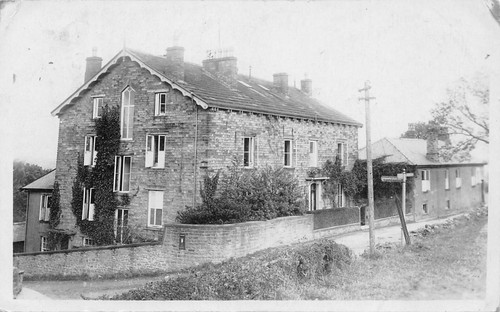 Aysgarth posted 1915 a - -,