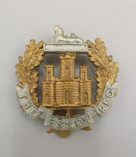 Essex regiment cap badge - cap,