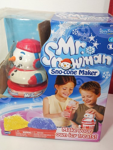 Snowman frosty sno cone - snowman, sno-cone