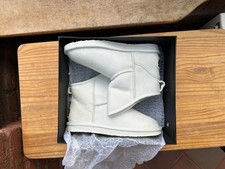  Australia Luxe Collective